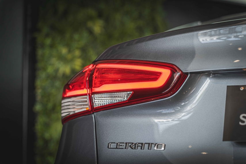 KIA CERATO 2019 Cinza