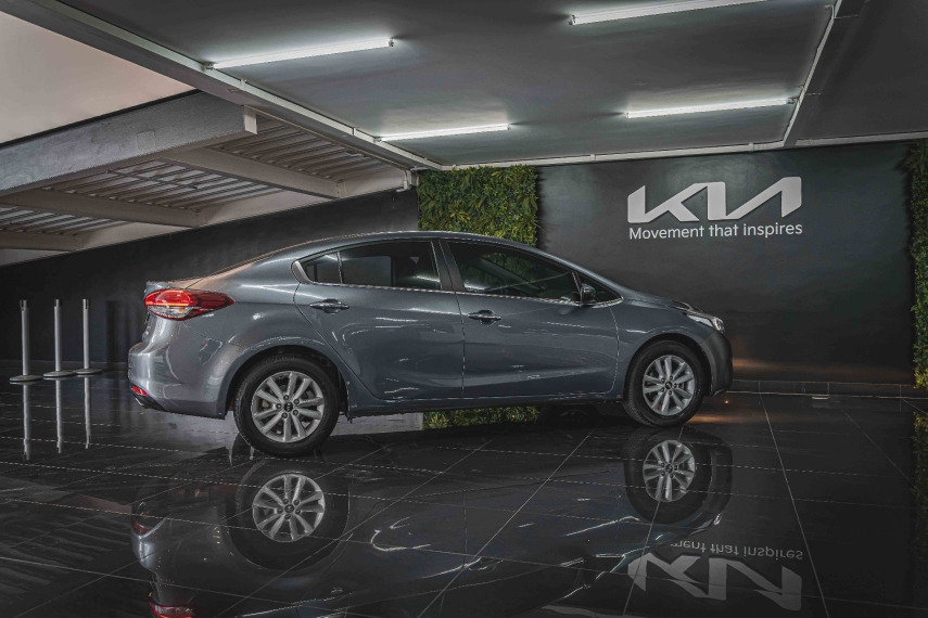 KIA CERATO 2019 Cinza